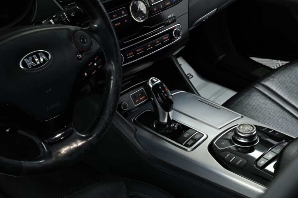 Kia Quoris I · Рестайлинг