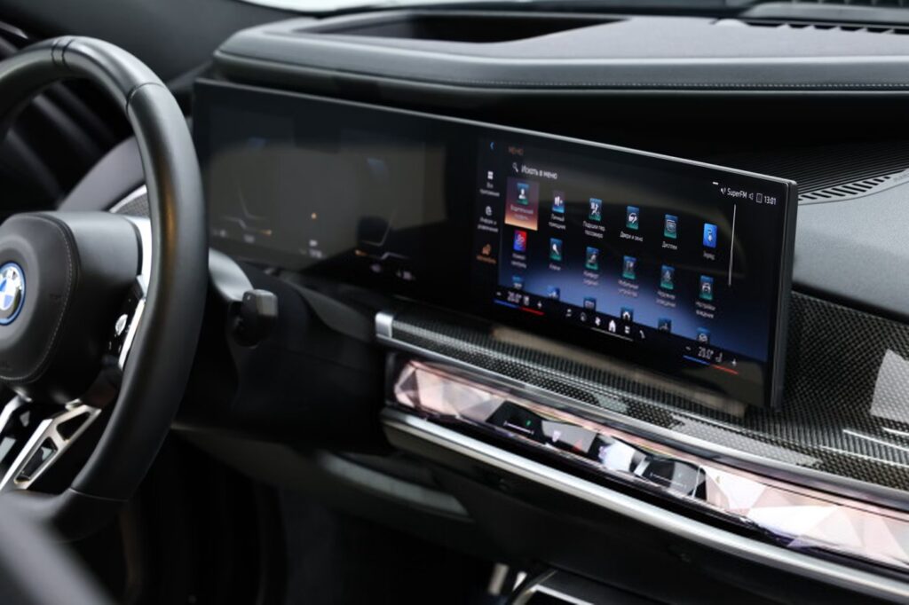 BMW i7 G70