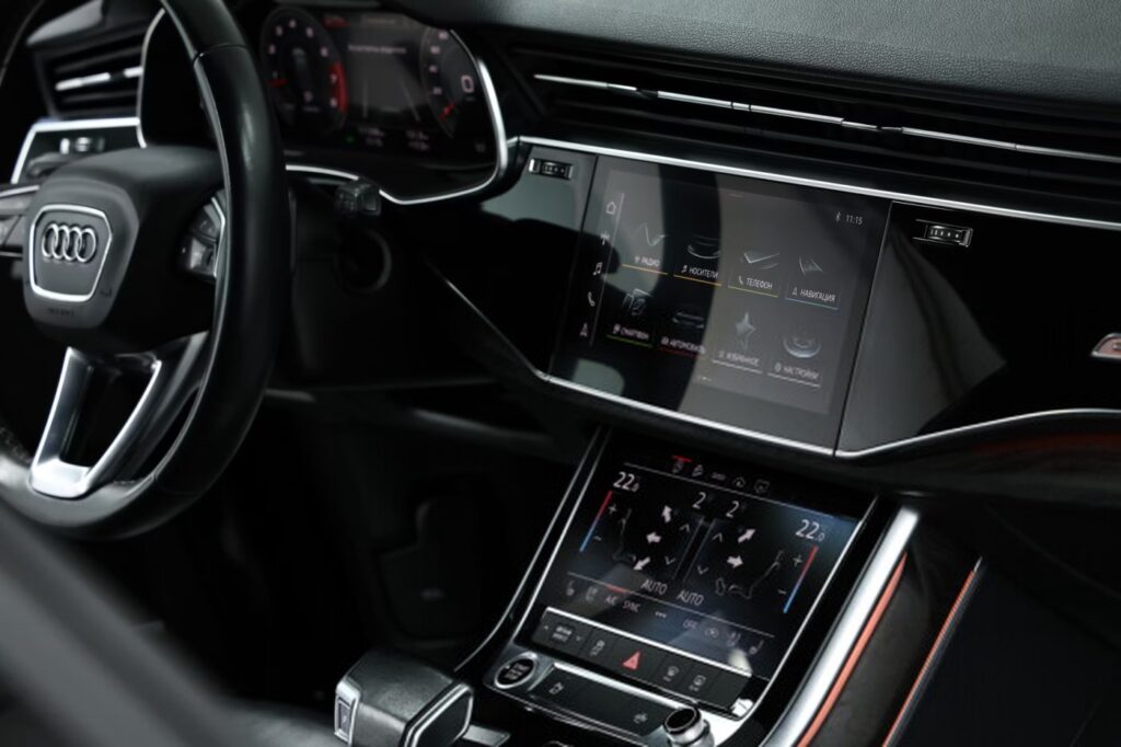 Audi Q8 I