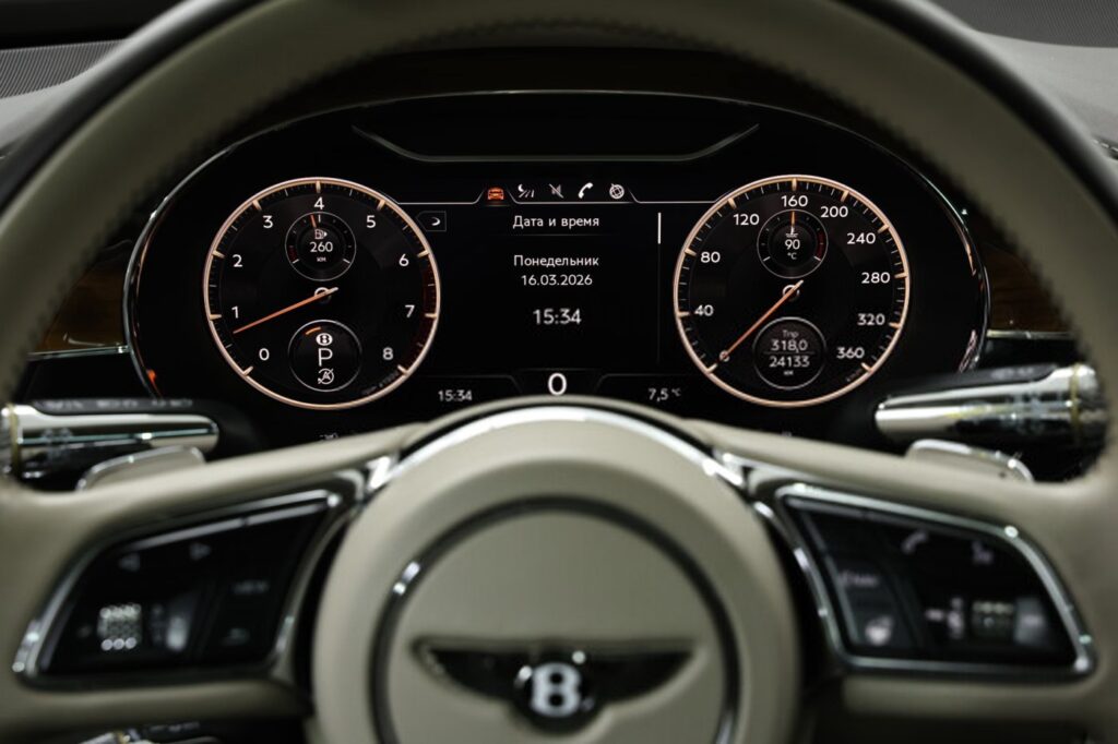 Bentley flying spur II