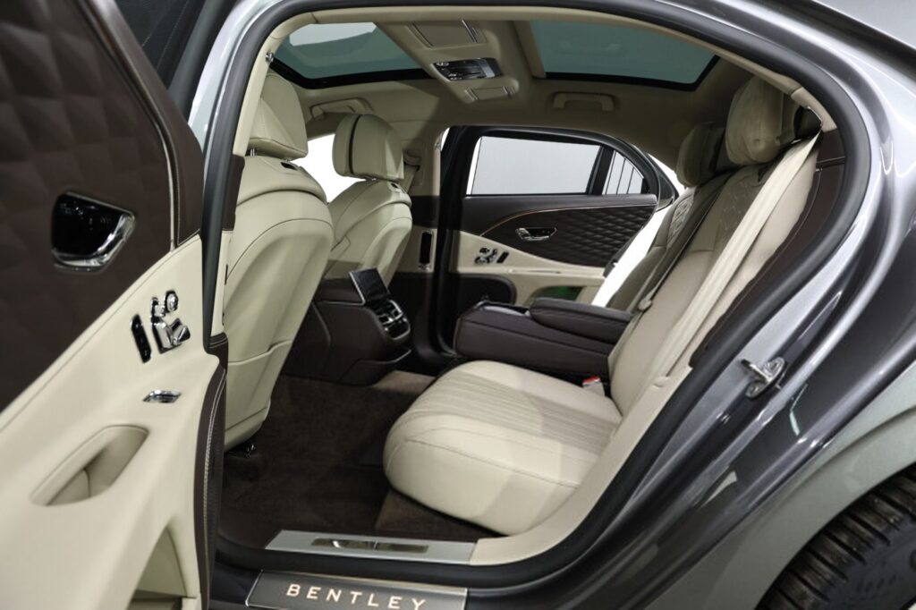 Bentley flying spur II