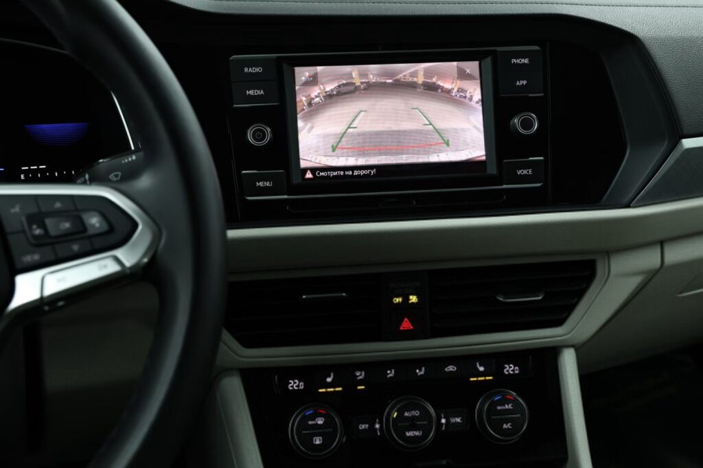 Volkswagen Jetta VII · Рестайлинг