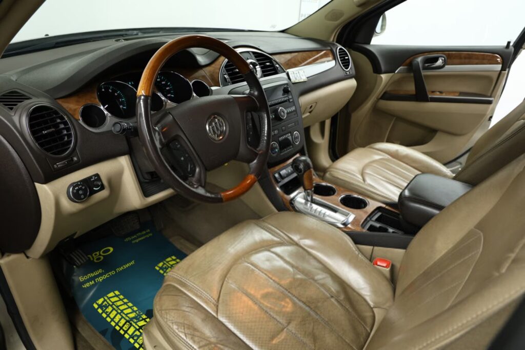 Buick Enclave I