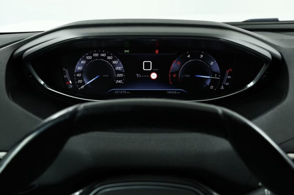 Peugeot 3008 II