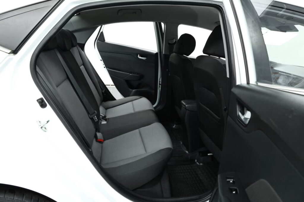 Hyundai Accent V