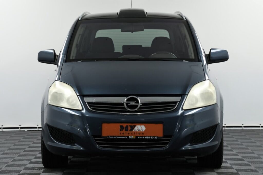 Opel Zafira B · Рестайлинг