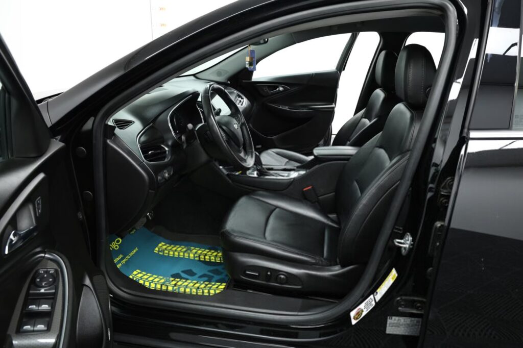 Chevrolet Malibu IX
