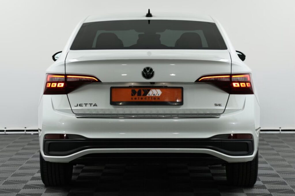 Volkswagen Jetta VII · Рестайлинг