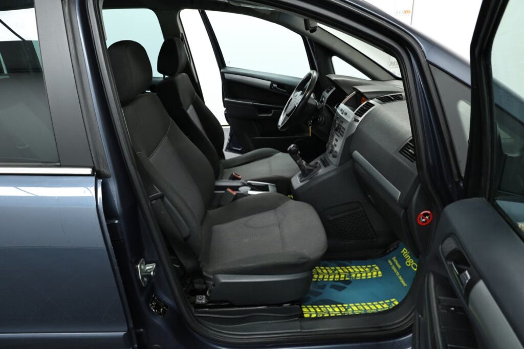 Opel Zafira B · Рестайлинг