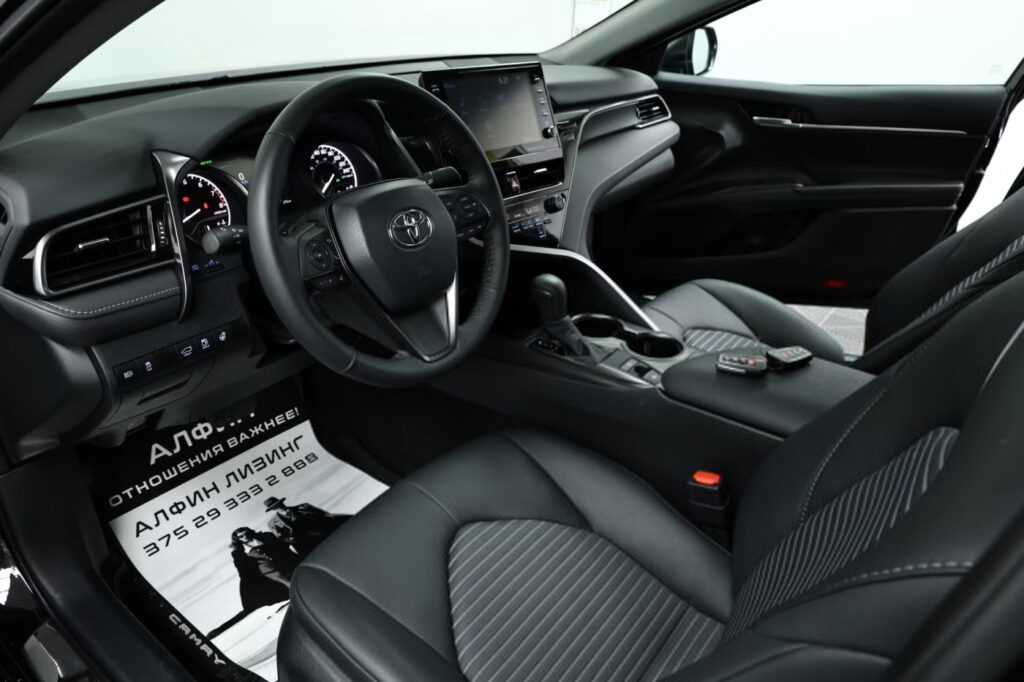 Toyota Camry XV70 · Рестайлинг