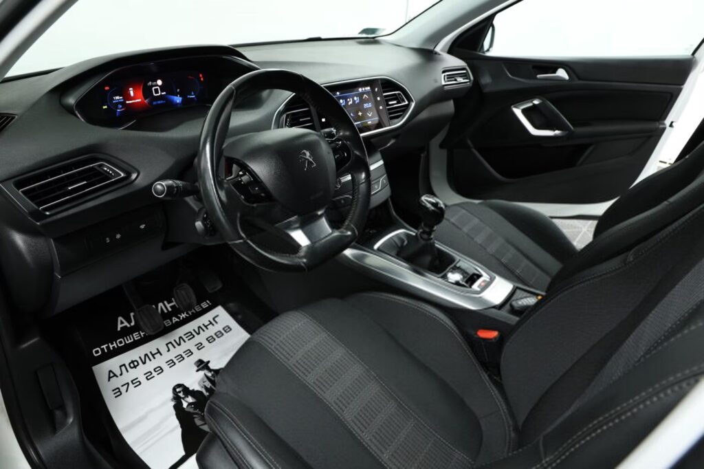 Peugeot 308 T9 · Рестайлинг