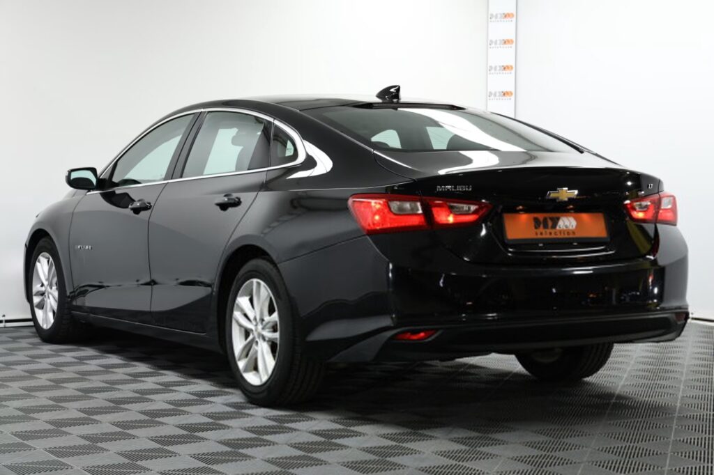 Chevrolet Malibu IX