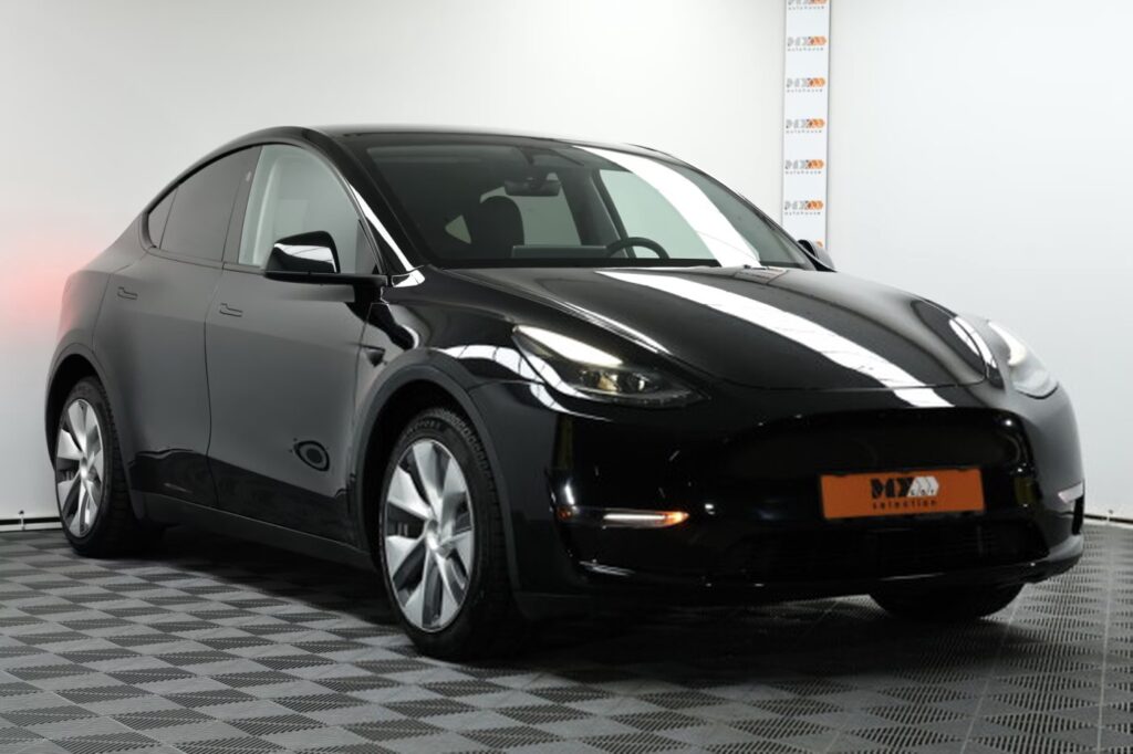 Tesla Model Y I