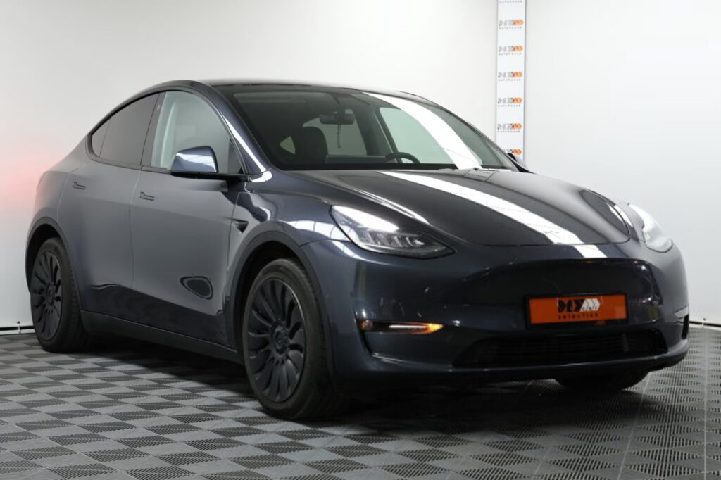 Tesla Model Y I