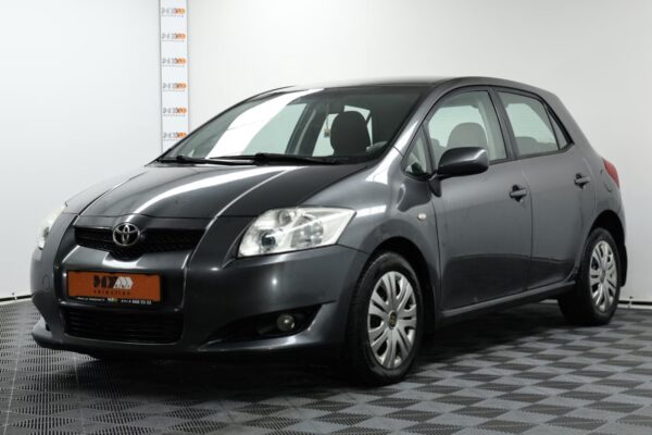 Toyota Auris I (E150)