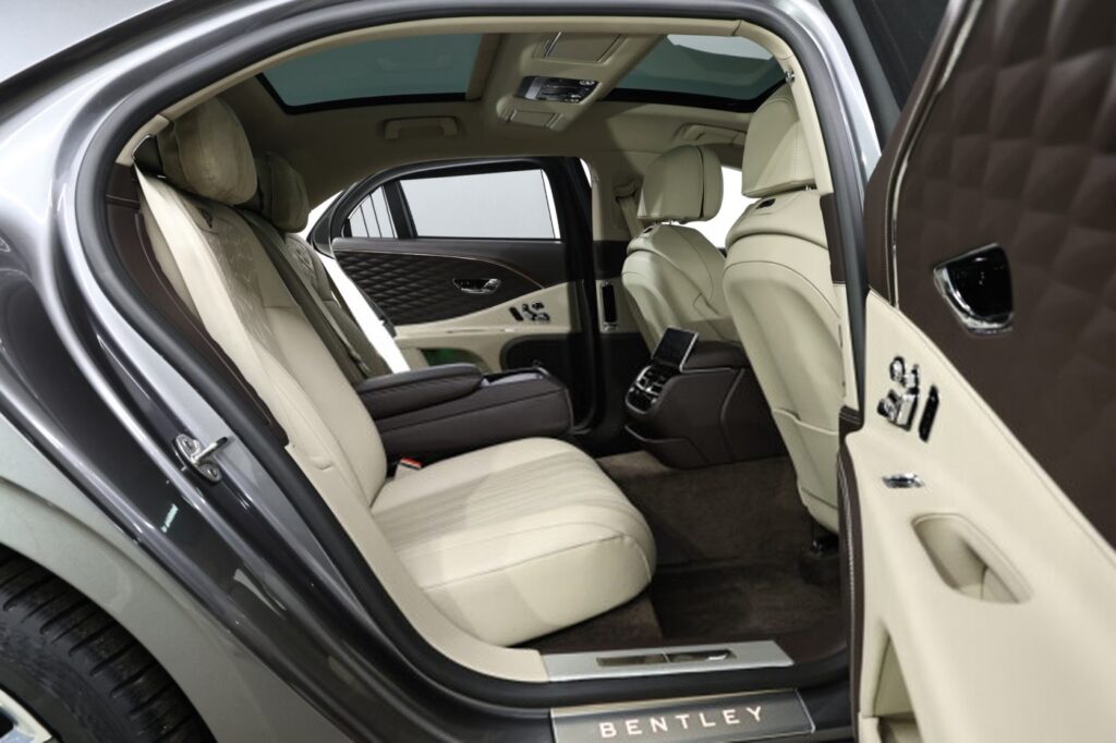 Bentley flying spur II