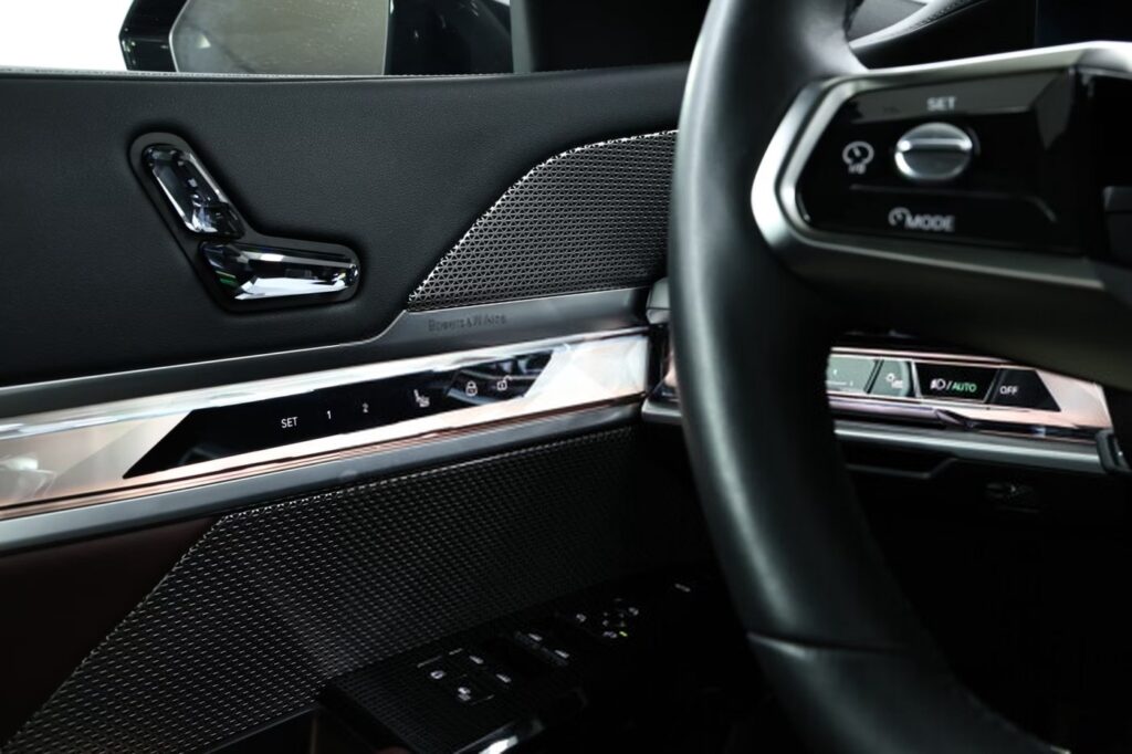 BMW i7 G70