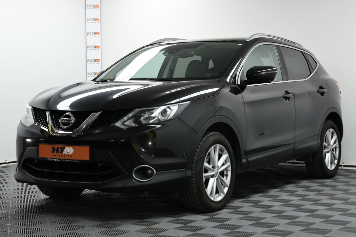 Автомобиль Nissan Qashqai II (2016)